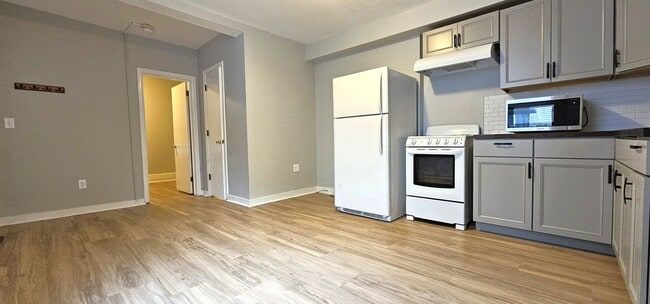 Photo - 79 Archibald St Unit 79 Archibald #1 Street