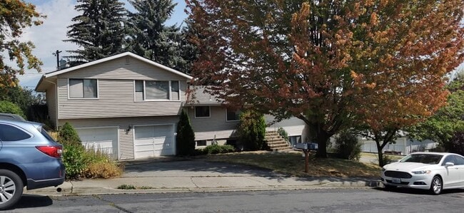 Front - 1340 NW Kenny Dr Unit Apartment 2