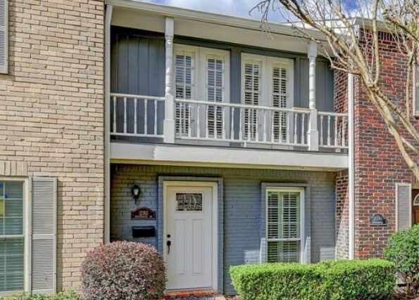 Building Photo - 12743 Huntingwick Dr Unit 149