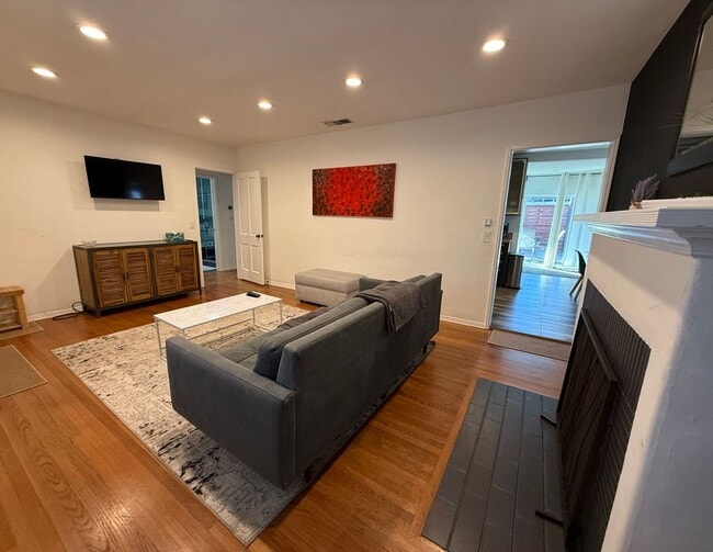 Photo - 501 Hamilton Ave