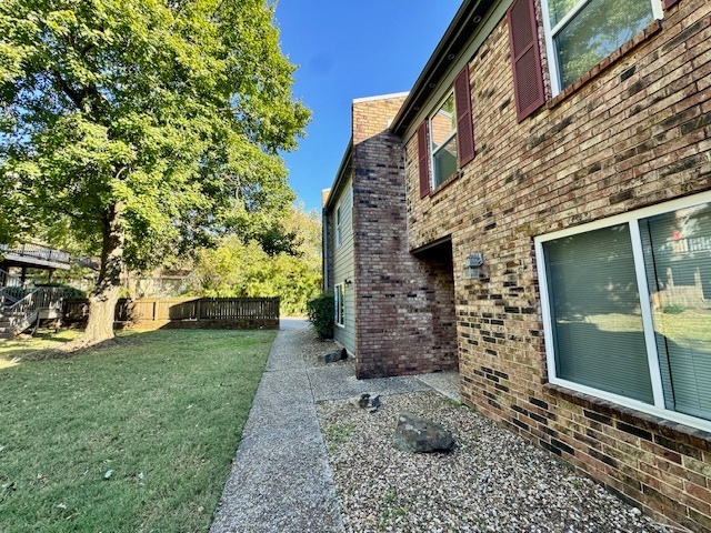 Building Photo - 280 S Hill Ave