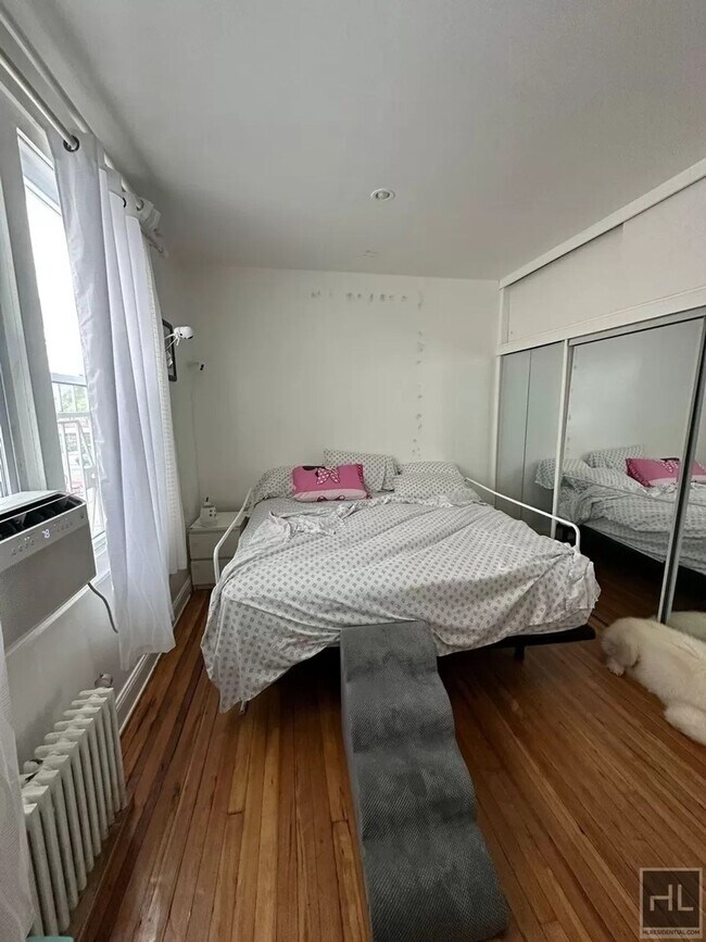 Photo - EASTCHESTER ROAD Unit 1