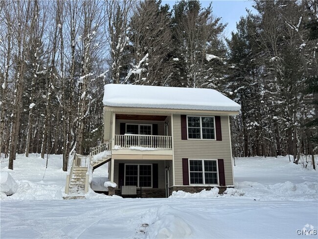 Building Photo - 11980 Woodhull Rd Rental