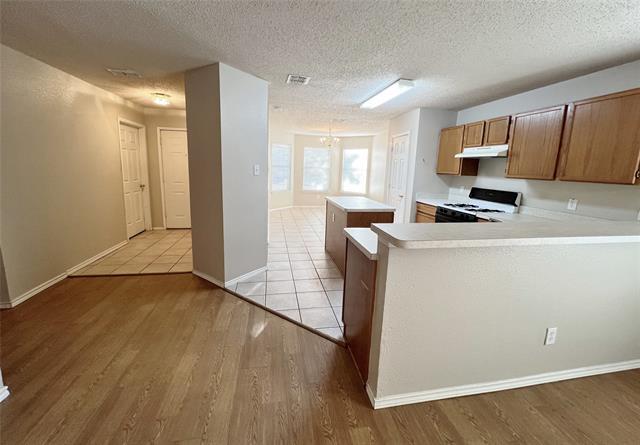 Photo - 2217 Lookout Ln