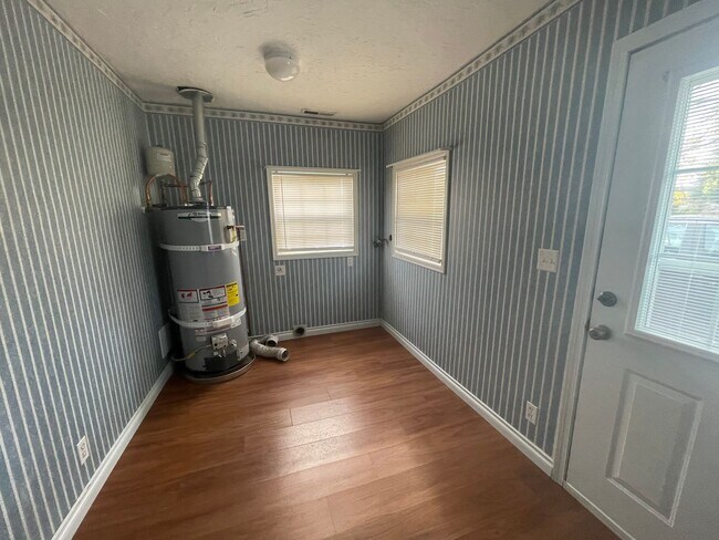 Photo - 5 Bedroom Home in Hucrest