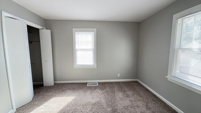 Photo - Beautiful Muncie Property!