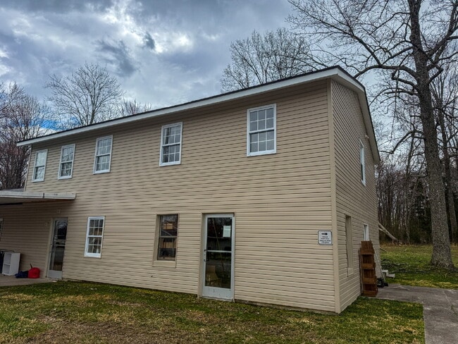 Photo - 2BR/1BA Unit Pleasant View - Utilities Included