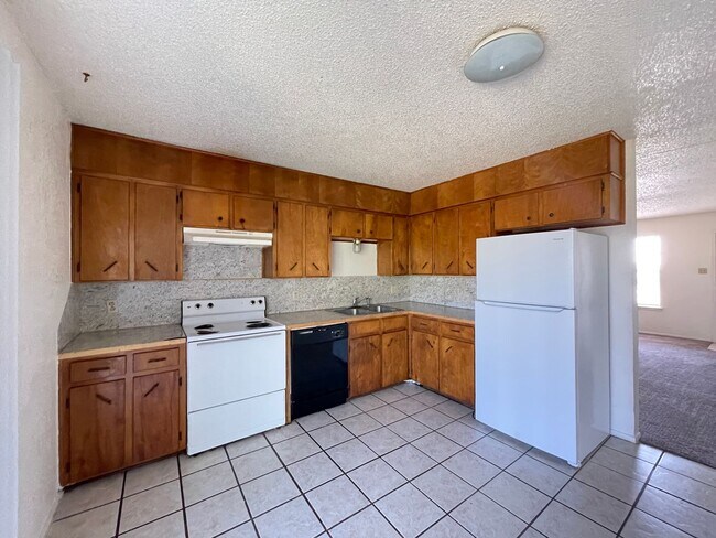 Photo - 1106 Eastside Dr Unidad C