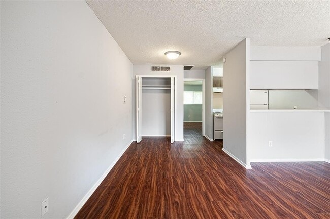 Building Photo - 5211 Tahoe Trail Rental