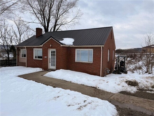 Photo - 714 Pershing St