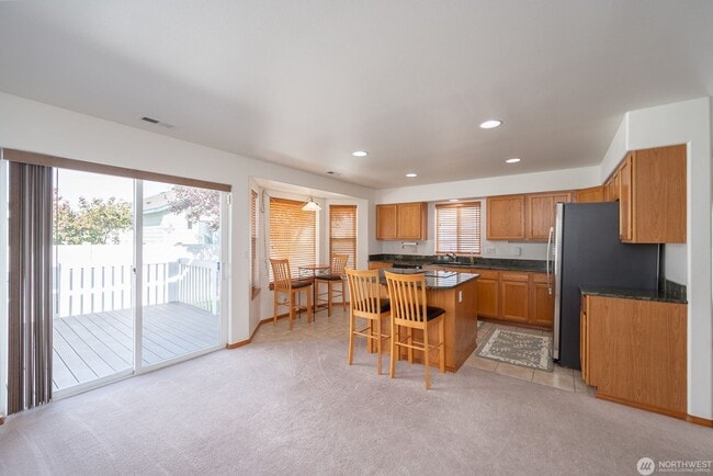 Photo - Beautiful 2 Bedroom home with detached shop!