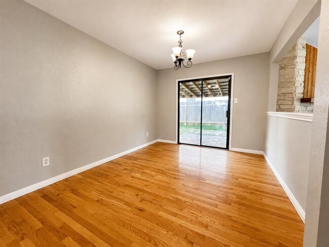 Photo - 3603 Palomar Ln