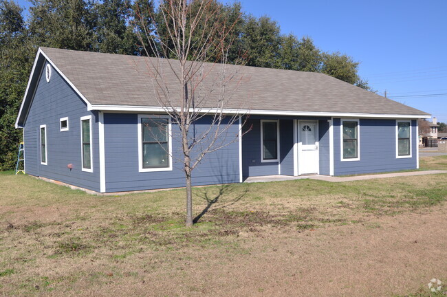 Building Photo - 1713 E Apache Trail Rental