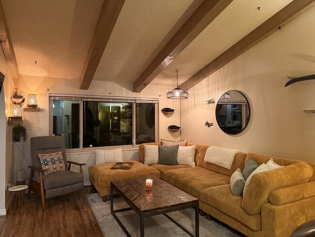 Photo - 1332 Millcreek Dr Unit 3