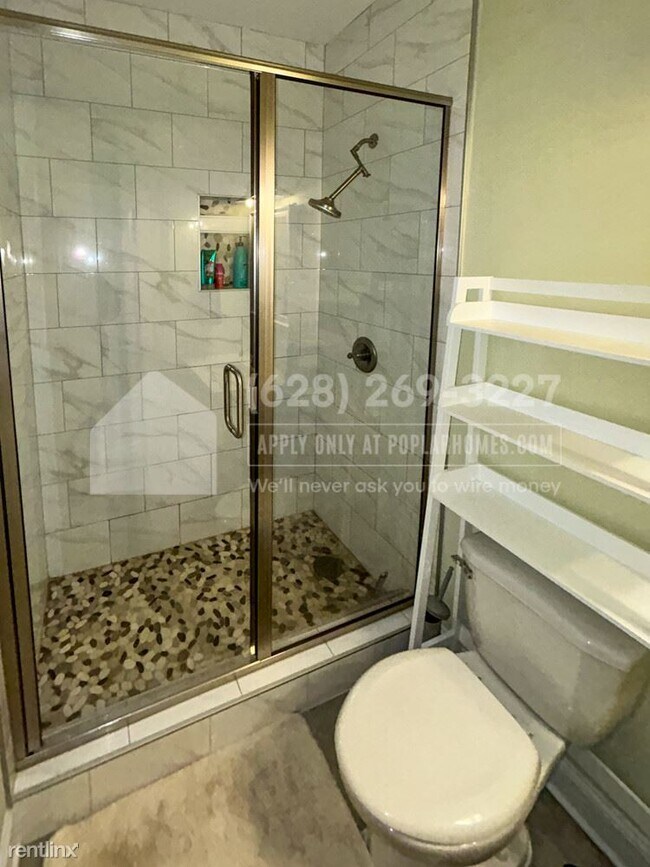 2 br, 2 bath House 6204 Pettus Road Rental House Rental in