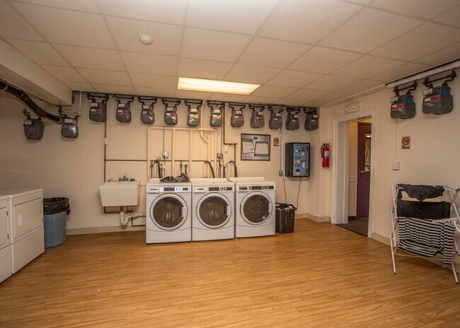 Photo - 123 Highland Ave