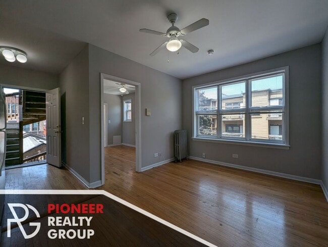 Photo - 910 W Dakin St Unit 914-214