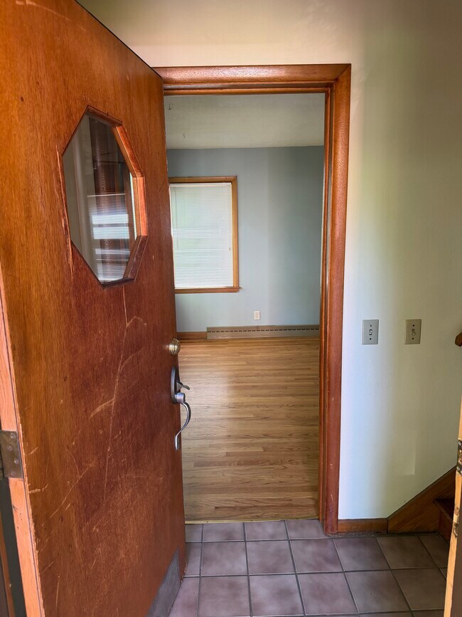 Photo - 2138 E Johnson St Unit 1