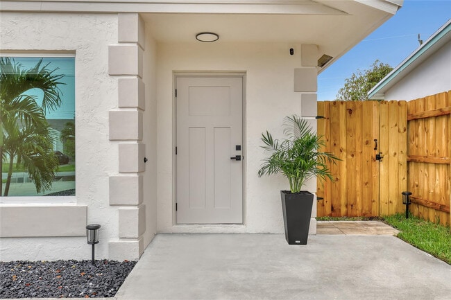 Photo - 416 W Mango St Unit 416