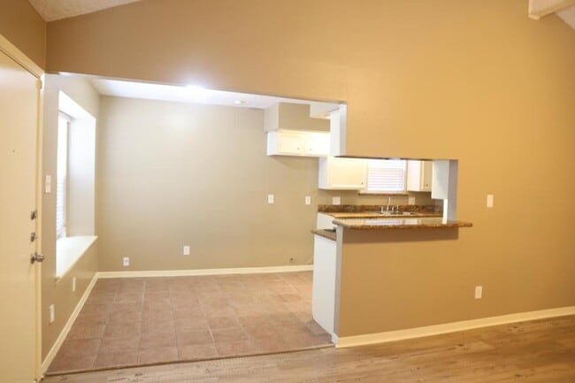 Photo - 23527 Canyon Lake Dr