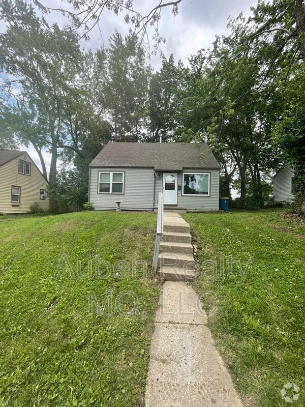 Building Photo - 667 Thornton St Rental