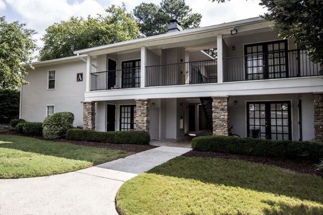 Photo - 1150 Collier Rd NW Unidad C4