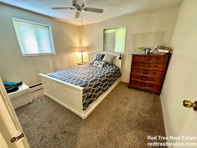 Photo - 8 Bryon Rd Unit 1