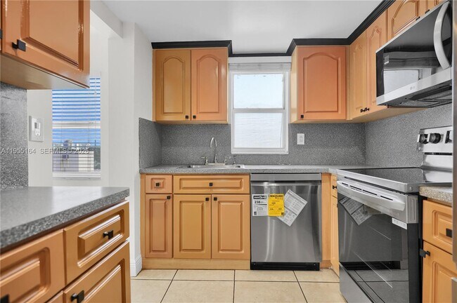 Photo - 4141 Nautilus Dr Unit 6J