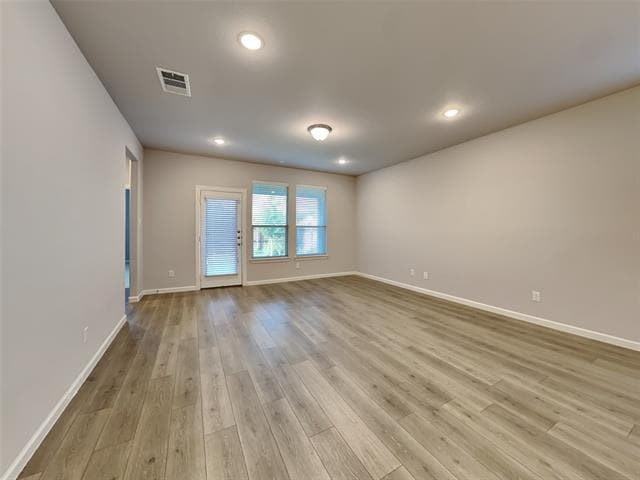 Photo - 162 Camelia St