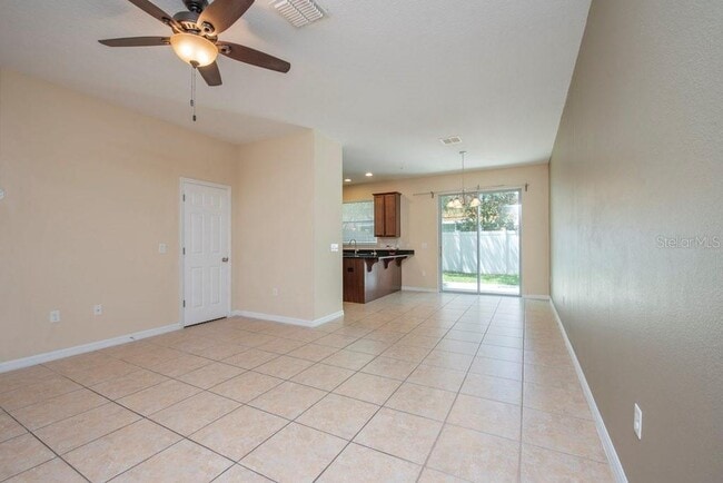 Photo - 9460 Tawnyberry St