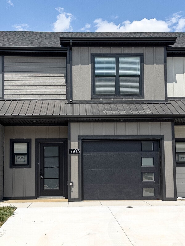 Building Photo - 1603 Jonathan Wade Cir Rental