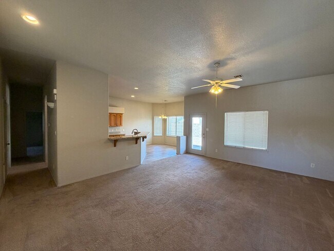 Photo - 3 BED 2 BATH IN YUMA EAST!