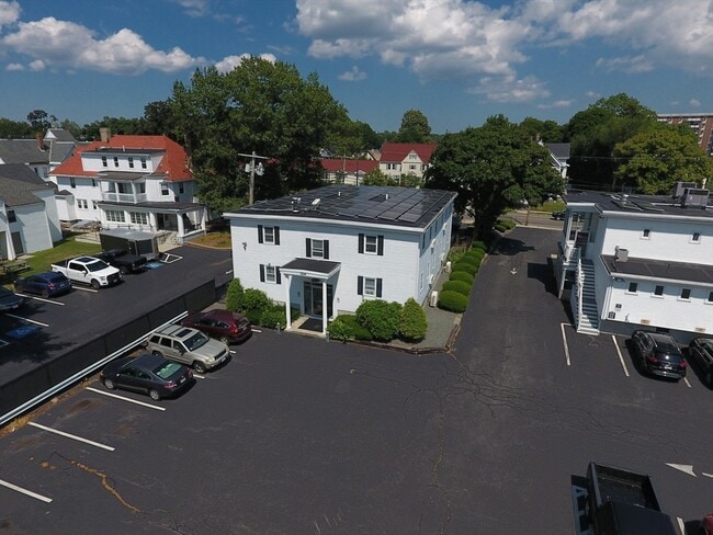 Photo - 1329 Main St Unit 7