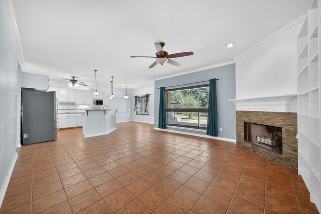 Photo - 13510 Mt Olympus