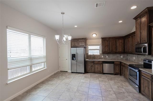 Photo - 729 Smyth St