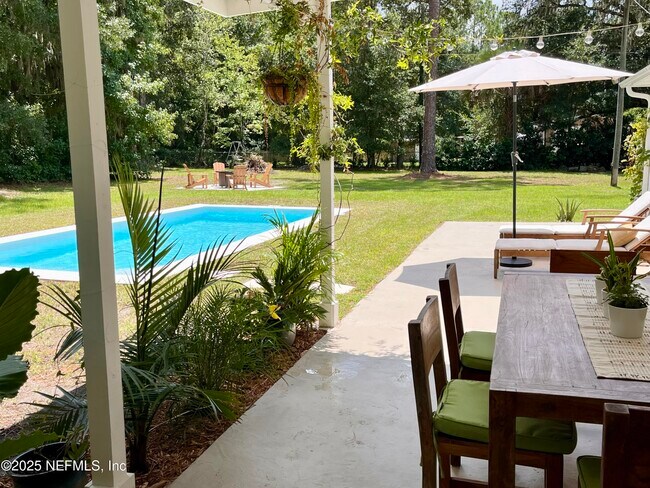 Building Photo - 2312 Plantation Lake Dr Rental