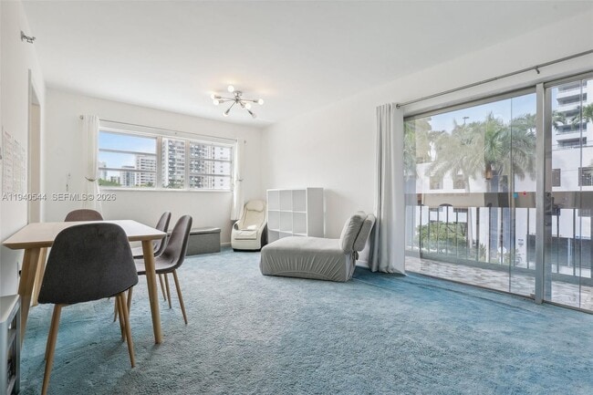 Photo - 1345 West Ave Unit 304