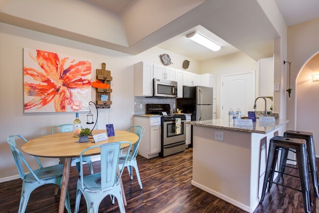Photo - Silverbell Springs Apartments
