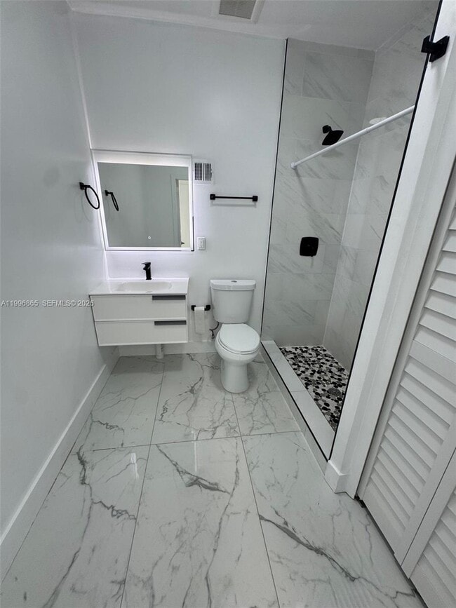 Photo - 1011 NW 145th St Unidad 1