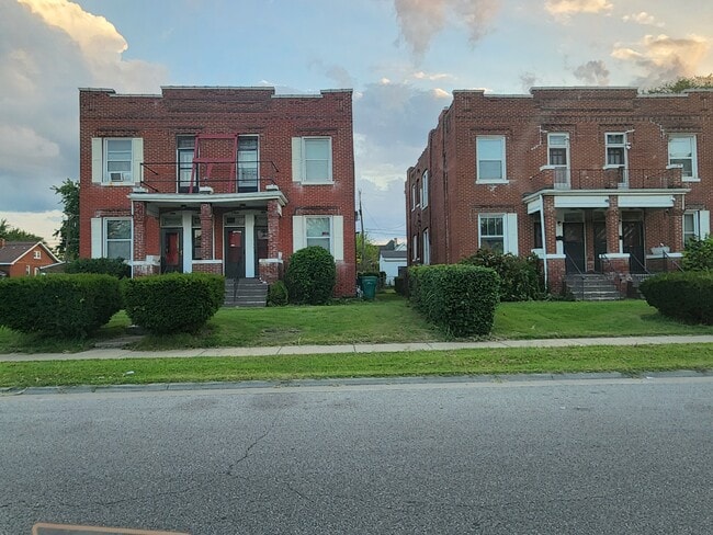 Building Photo - 1732 Saint Louis Ave Unit 1732 Rental
