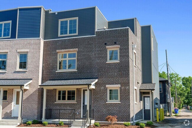 Building Photo - 1014 E Long St Unit A Rental