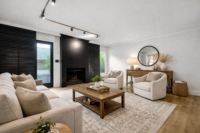 Photo - 3 Bedroom Luxury Condo