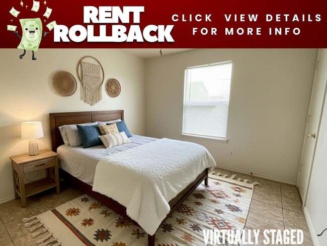 Building Photo - 1504 Windward Dr Unit # A