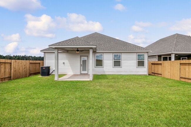 Photo - 15683 Honey Cv Dr
