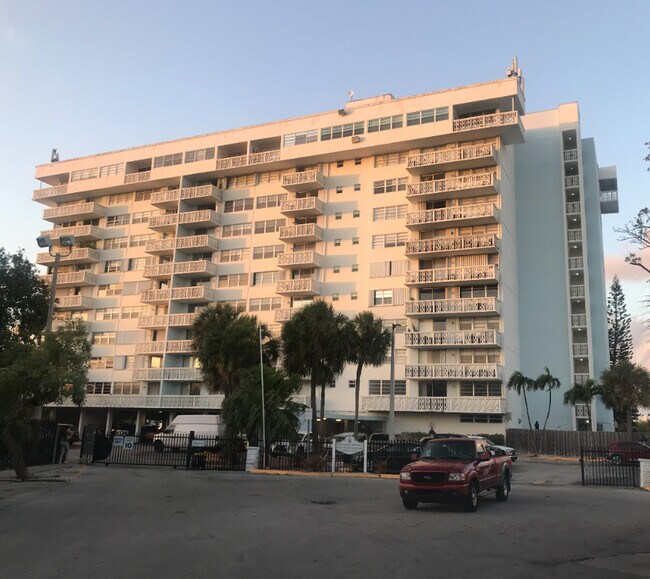 Photo - 13155 Ixora Ct Unit 804