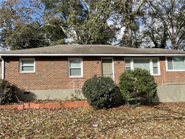 Photo - 1826 Terry Mill Rd SE