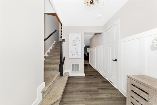 Photo - 166 Drydock Way