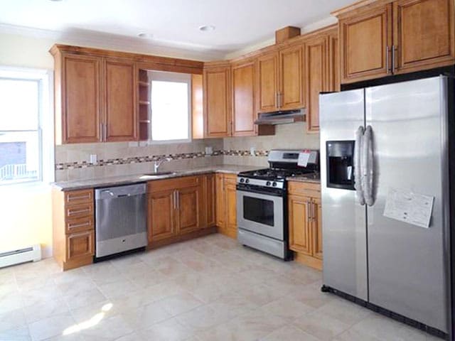 Photo - 1576 Anderson Ave