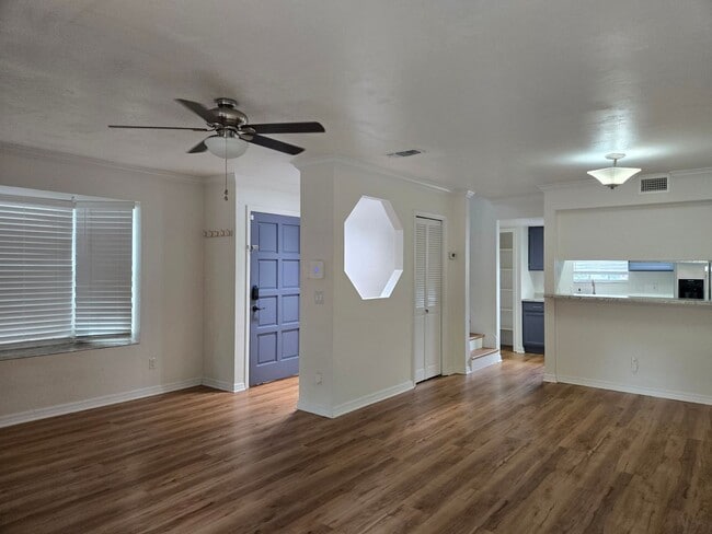 Photo - Spacious 2-bedroom, 1.5-bath end-unit townhouse in Carriage House