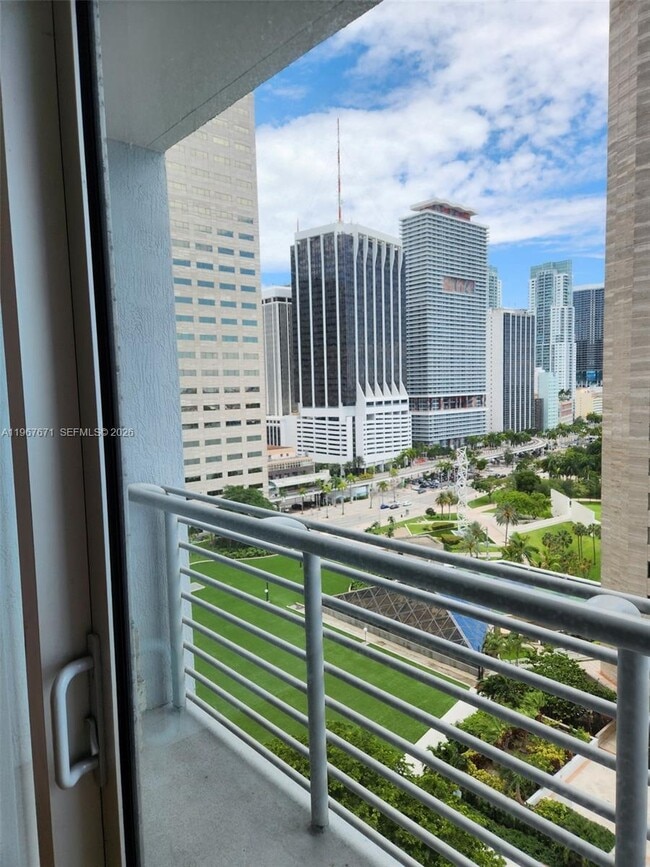 Photo - 335 S Biscayne Blvd Unit 1806